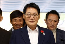 박지원, '이 대통령 1호기 먹튀' 발언 장동혁에 "정치 운명, 내년 6월까지"