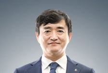 '아이돌 응원봉' 분쟁 확산…내 IP 보호하는 전략은?