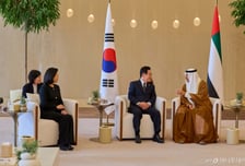 [속보]'국빈방문' 이재명 대통령, UAE 대통령궁 도착···환영식·회담·오찬 진행
