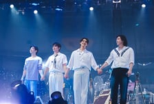 데이식스, 케스포돔 360도 개방해도 좁다