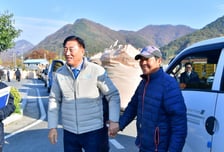 농민 돕기 위해 '쌀 자체 수매 목표가격 결정제' 도입