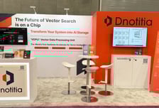 'AI검색 반도체 설계' 디노티시아, SC25서 FPGA 제품 공개