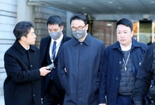 '양평 공흥지구 개발특혜' 의혹, 김건희 여사 친오빠 구속영장 기각