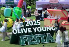 미국에 깃발꽂는 CJ올리브영..K뷰티 편집숍 해외 공략 가속화