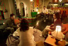 '윗집 사람들',  하정우 공효진 이하늬 김동욱의 올겨울 등급은 19금