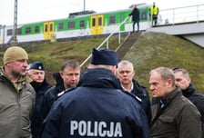 폴란드, 러시아 영사관 폐쇄 명령…"우크라 지원 철로 폭파 배후"