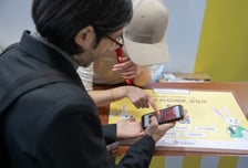 관광공사의 인공지능, 최대 커피쇼 출격…"37개 언어 통역까지"