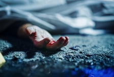 '충돌 사고' 차량 안엔 흉기 찔린 부부..."병원서 집 가던 길" 무슨 일이[뉴스속오늘]