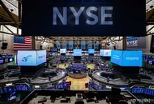 "코스닥에선 답 없다"…해외로 눈 돌리고, IPO 포기하는 기업들