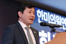 케빈 김 美대사대리, 서해 상황에 "그래서 국방비 늘리고 핵잠수함 도입"