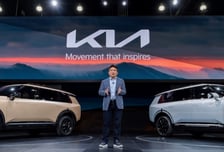 기아, 신형 텔루라이드 최초 공개…하이브리드 모델 추가