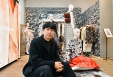 스타 디자이너 탄생..."제이든 초가 선보인 한국적인 멋 통했다"