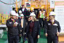 캐나다 잠수함 사업 '키맨' 산업부 장관, 한화오션 거제사업장 방문