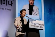 "AI버블 상관없다, 테크 장투만 한다면"...22조 끌어모은 'ETF 아버지' 조언