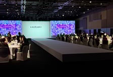 VIP만을 위한 특별한 패션쇼…요즘 명품들이 살아남는 비법은[히든카드M]