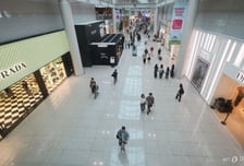 면세점 직원도 "백화점 가세요, 더 싸요"...환율 치솟자 경쟁력 '뚝'