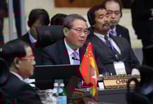 '美견제' 中, 19개국과 희토류 연합 꾸렸다