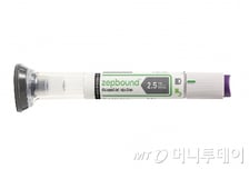 제약기업 새 역사 쓴 일라이 릴리…시총 '1兆 달러' 달성