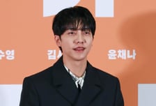 이승기, 결혼식 주례 봐준 故 이순재 빈소 조문…"마음 아파"