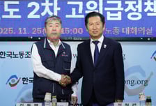 한국노총 찾은 정청래 "정년연장과 재고용 결합한 입법 방안 추진"