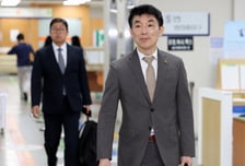 김용현 변호인단, 고소 이어 민사 소송…"변론 침해 배상해야"