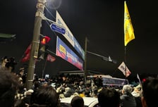 "안 가는 게 더 무서웠다"…계엄의 밤, 장례식장에서 국회로 달려갔다