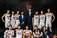 김연경 가고 서장훈 온다..."국내는 좁다" 판 키운 '열혈농구단' 아시아 제패기