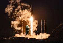 "뉴스페이스 시대 시작" 예상보다 빨랐던 누리호...우주센터 "해냈다"