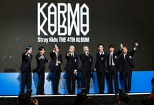 "엔터주, 당황스러운 역사적 저평가 구간"-하나