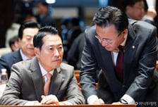 장동혁 "정부, 불난 환율 잡으려 국민연금 동원…국민 노후자금 털지 마라"