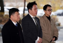 내란 특검, '조희대·천대엽 계엄 연루' 의혹 관련 고발인 조사