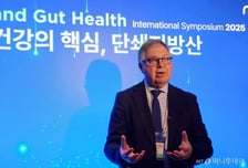 "염증성 장질환·대장암 치료 가능성 기대" 유럽 명의가 지목한 '이것'