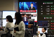코스피, AI·미 금리인하 기대감에 상승…4000피 탈환은 실패