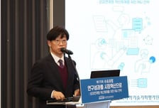 R&amp;D 한계를 넘어…시장과 연결되는 '기업가적 국가'가 답이다