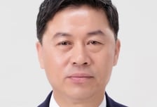 LG전자 신임 CEO에 '생활가전 전문가' 류재철 사장…조주완 용퇴