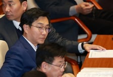 국민의힘, 장경태 '성추행' 의혹에 "추악한 민낯…구차하게 숨지 말라"