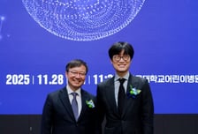 네이버, 서울대병원과 의료 특화 LLM 발표…의사국시 평균 96.4점 받아