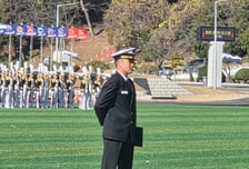 父 이재용 "수고했다" 어깨 툭툭, 母 임세령은 '포옹'...장교 아들 격려