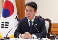 김민석 총리 "원전·미래차·인공지능 기술, 국가첨단전략기술 지정 검토"
