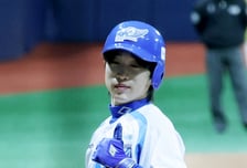 [포토] 안성훈 '삐끼삐끼 댄스로 마무리'