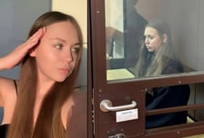 "제가 차 한잔 살게요"…20대 러시아 승무원, SNS 글 때문에 '징역 7년'