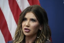 미 국토안보부 장관 "주방위군 총격 용의자 美 입국 이후 급진화"