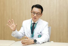 "아는 사람만 받는 PSA 검사, 국가검진에 포함해야" 전립선암 명의의 호소