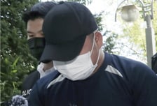 생후 57일 아들 때리고, 잡아 비틀고...숨지게 한 아빠, 징역 10년에 '불복'