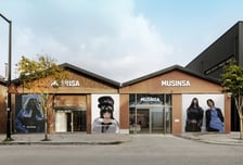 '핫한 패션 브랜드' 백화점 대신 '여기' 간다…"수백만명 방문 이유 있었네"