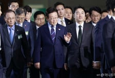 [속보]이재명 대통령 "인내심 있게 노력 하면 북측 태도 역시 변할 수 있어"