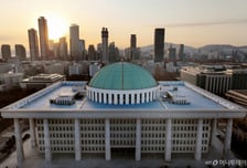 '최대 30년' 사기죄 형량 두배로…형법 개정안, 본회의 통과