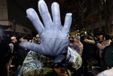 비극의 명령, 이젠 거부할 수 있을까...가해자이자 피해자였던 軍