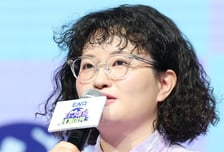 "직원들은 창문없는 지하2층 근무"...유튜브 원지, 구독자 100만 깨졌다