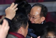 장동혁 "국민이 독재 이겼다"…추경호 "야당 탄압 중단, 민생 집중하길"